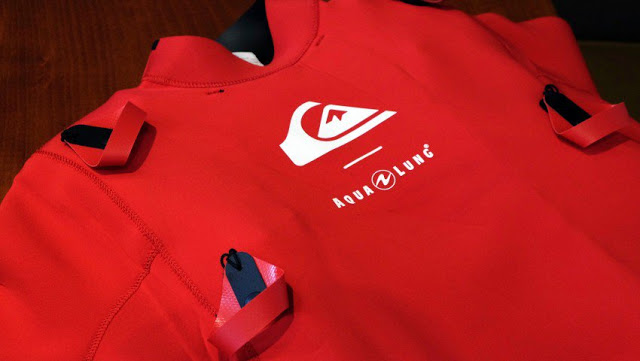 El chaleco de Quiksilver para condiciones gigantes