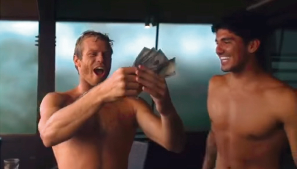 Gabriel Medina reta a Lele Usuna a bajarse Pipe stormy