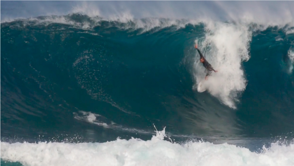 Dusty Payne sufre terrible lesi&oacute;n en Backdoor (Hawaii)