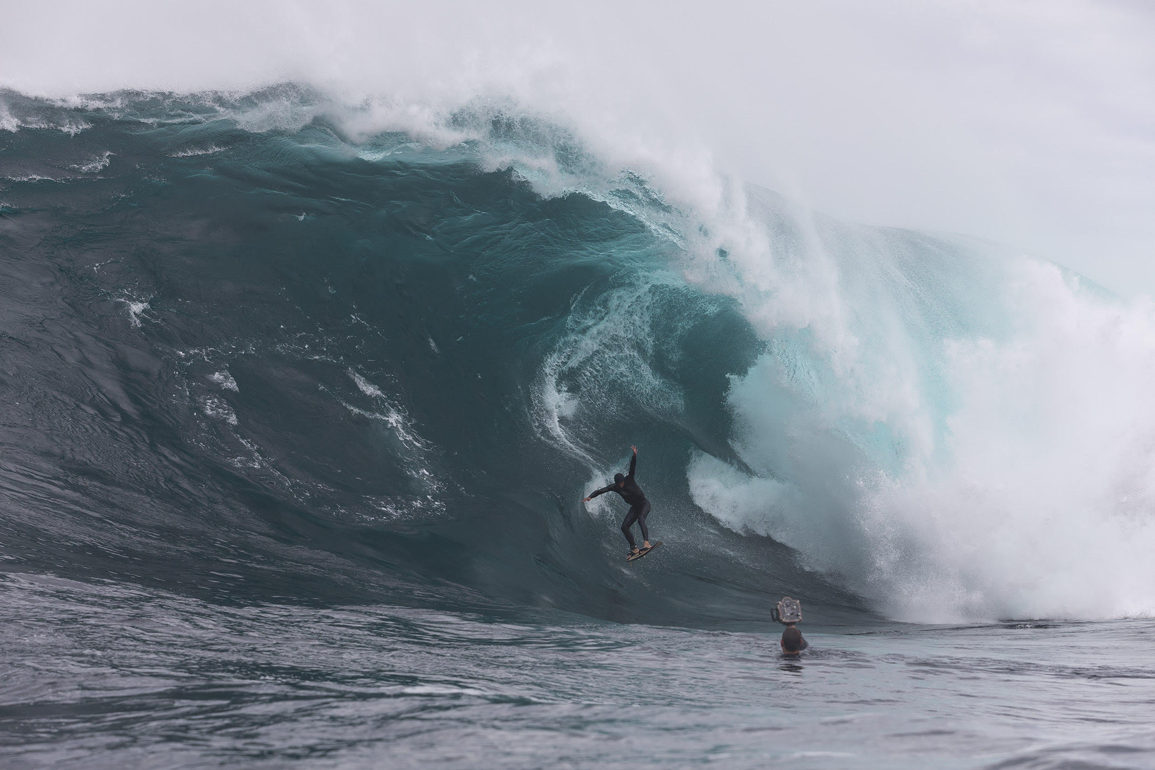 [PORTADA] Ignacio Salazar y el &uacute;ltimo escal&oacute;n en Shipstern Bluff 
