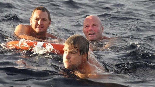 El surfista que sobrevivió un día y cuatros horas perdido en el océano 