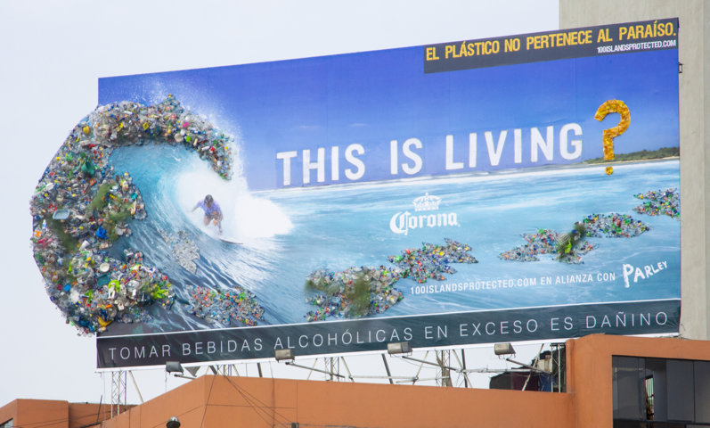 Cerveza Corona busca crear conciencia sobre contaminaci&oacute;n del oc&eacute;ano