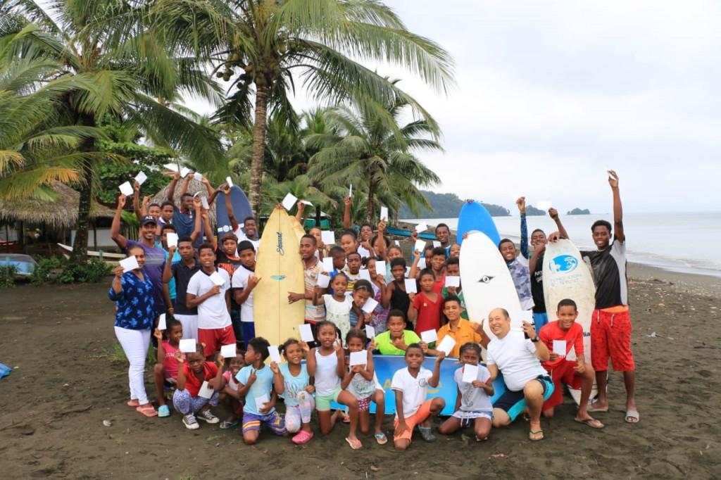 La ISA une la comunidad mundial del surfing en los cinco continentes para demostrar el impacto positivo del Surfing. 