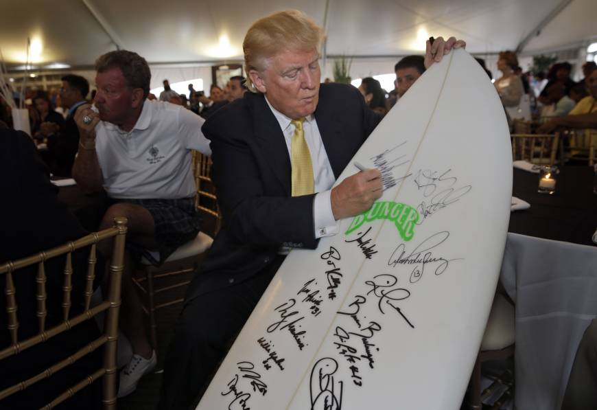 Donald Trump y el impuesto a las tablas de surf que han generado revuelo 