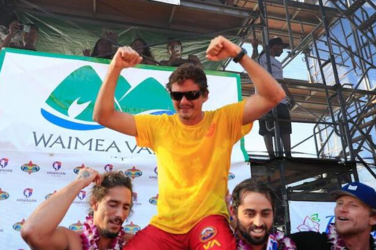 Salvavidas del North Shore sorprende en Waimea con su hist&oacute;rico triunfo en el Eddie Aikau 