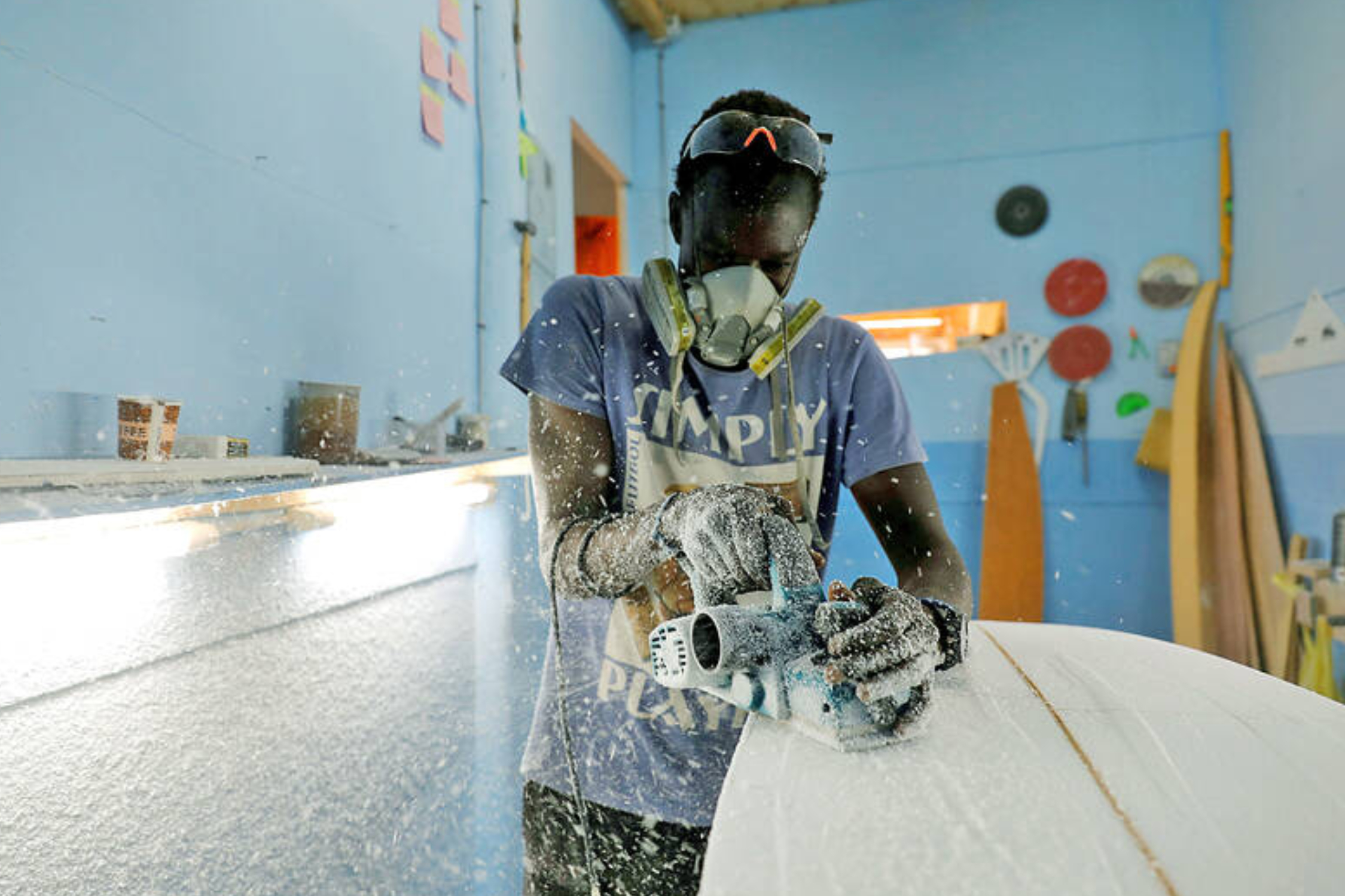 Tablas artesanales se venden como pan caliente en Senegal