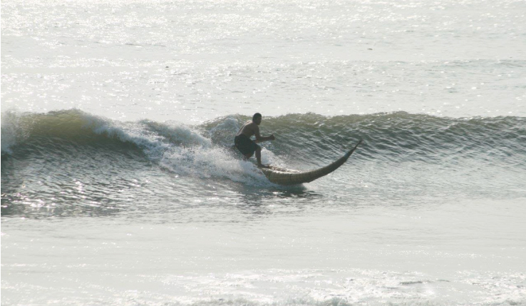 Mochicas, totoras y surf, la historia que guarda el m&iacute;tico balneario de Huanchaco