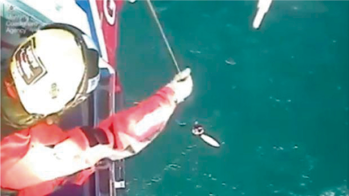 Surfista se aferr&oacute; a su tabla durante 32 horas para sobrevivir en el fr&iacute;o mar de Escocia 