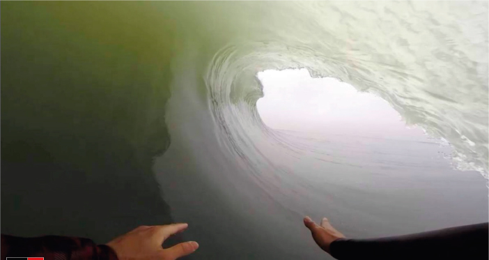Otro interminable tubo es registrado en Skeleton Bay

