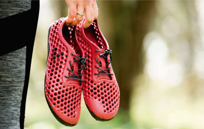 Zapatillas sostenibles fabricadas con algas 