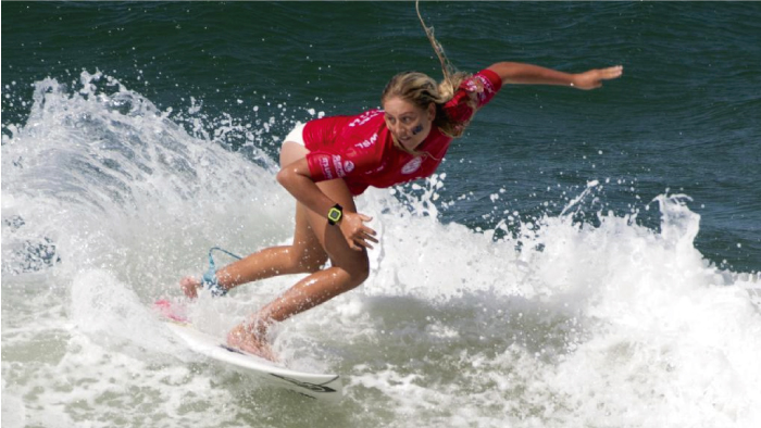 Nat Young y Alyssa Lock vencen los triales en Snapper Rocks y estar&aacute; en el Quik Pro 

