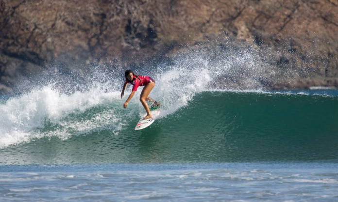 Daniella Rosas la mejor del d&iacute;a 3 en el Golden Pro 
