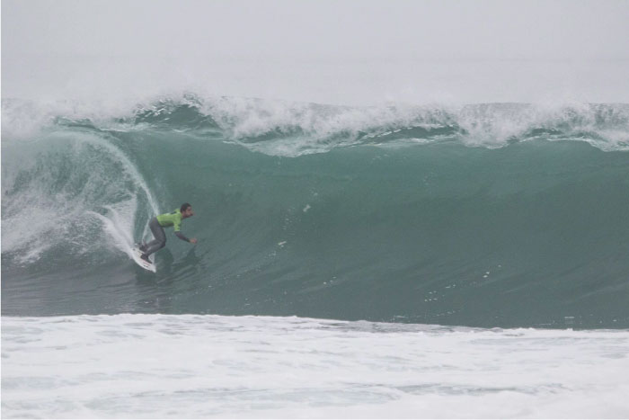 Peruanos vuelven a figurar un d&iacute;a m&aacute;s en el Arica Pro Tour