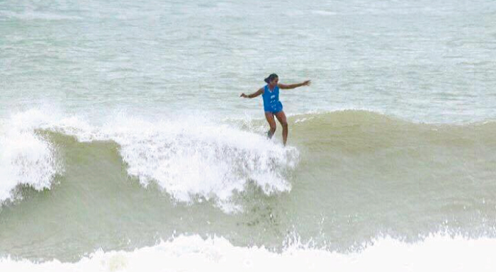 Mundial de Longboard: Clemente sigue avanzando y Mar&iacute;a Fernanda Reyes se despide 