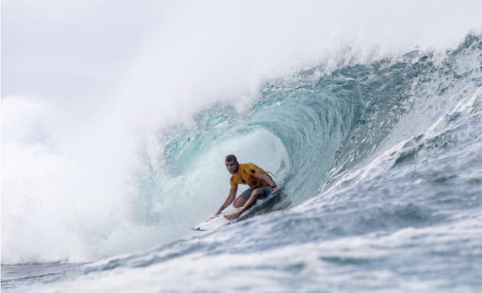 ¿Sabes cuánto gana Mick Fanning por surfear una ola?
