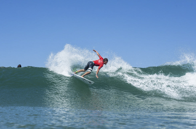 El Rip Curl Pro Argentina comienza con pie derecho para los peruanos