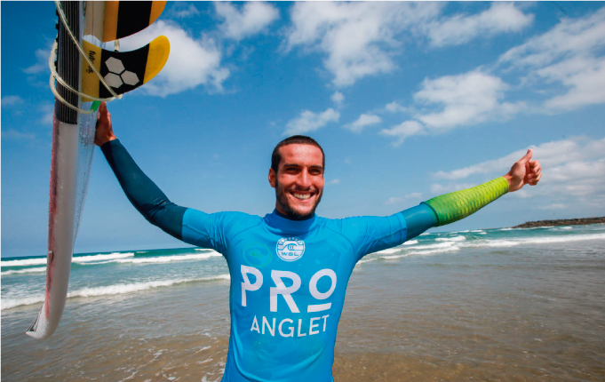 Surfista marroqu&iacute; hace historia en Francia tras ganar etapa WQS