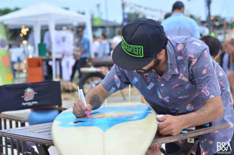 Festival de surf, arte y m&uacute;sica llega a Lima