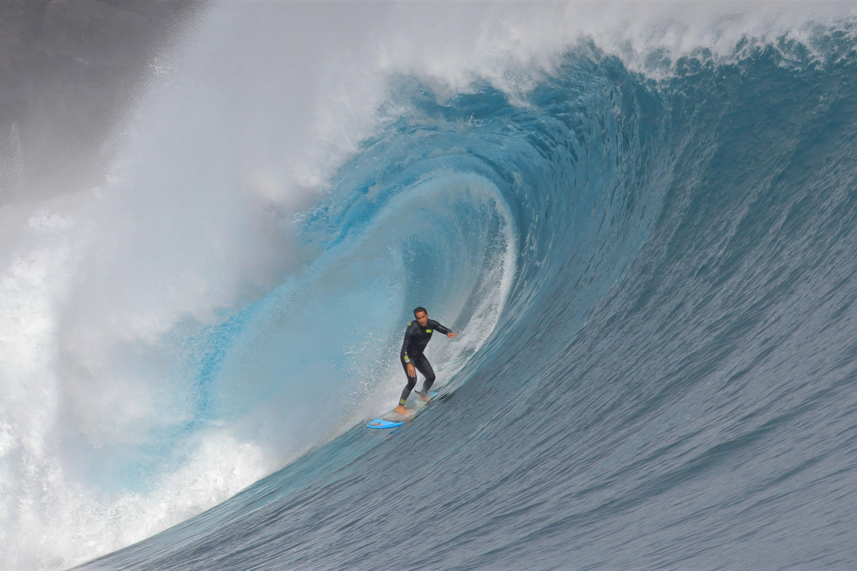 [PORTADA] Swell de julio en Rapa Nui