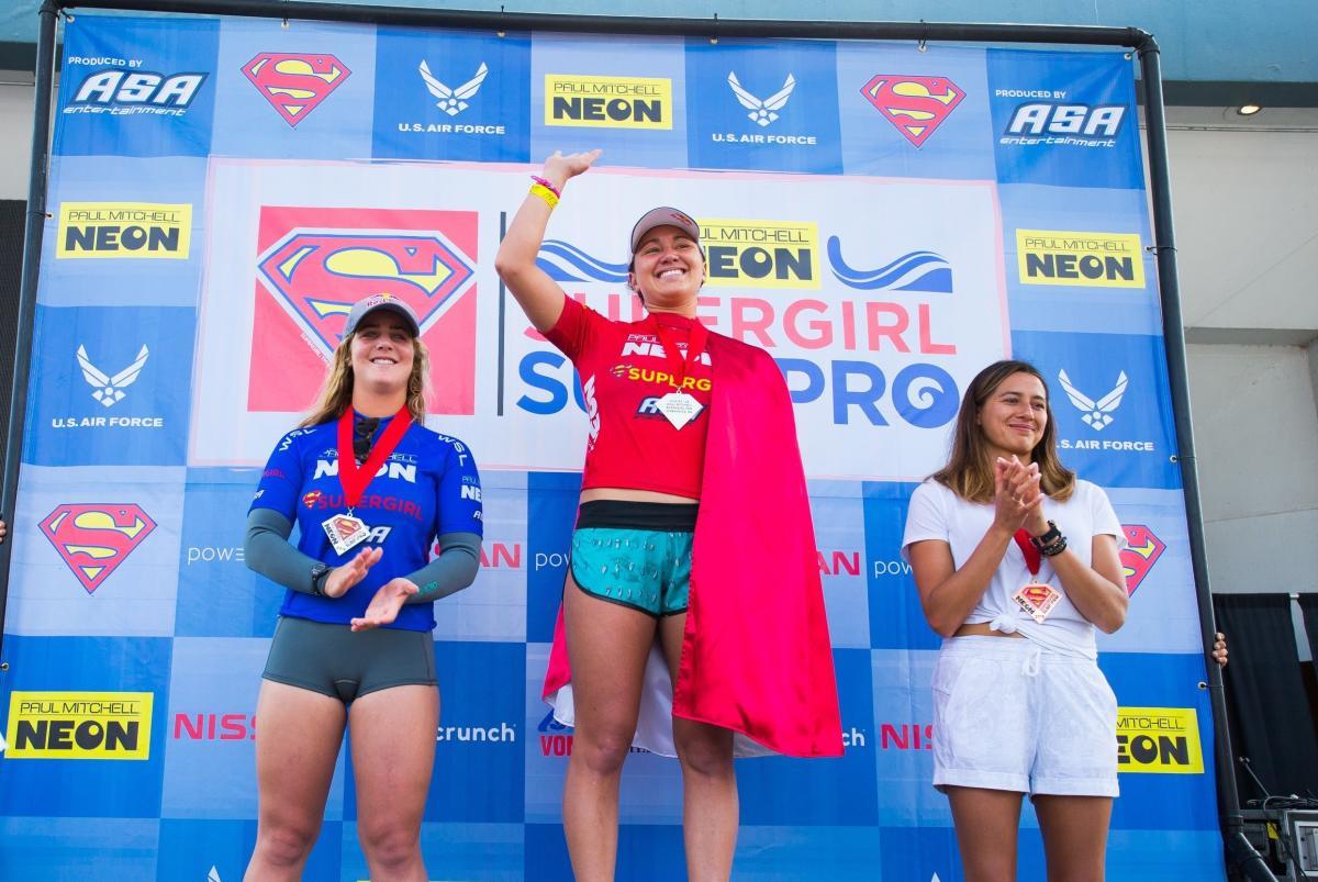 Carissa Moore es la Supergirl 2018
