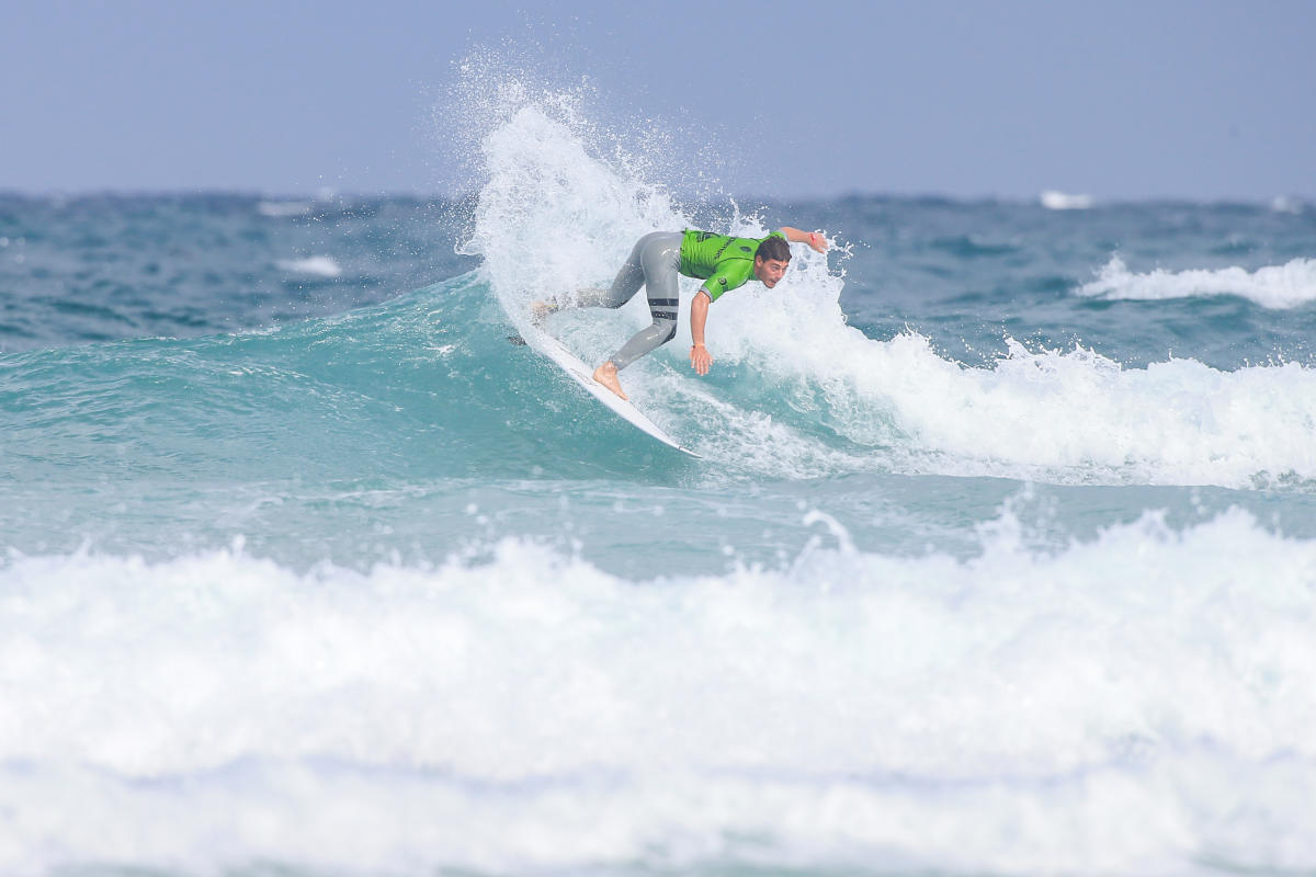 Alonso Correa se ubic&oacute; noveno en el Pro Anglet y se mantiene dentro del Top 100