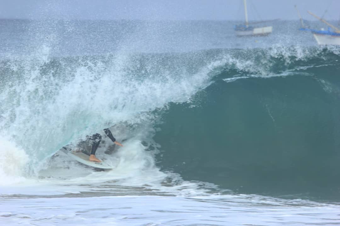 Portada: Toni Pedraglio y "el swell fantasma"