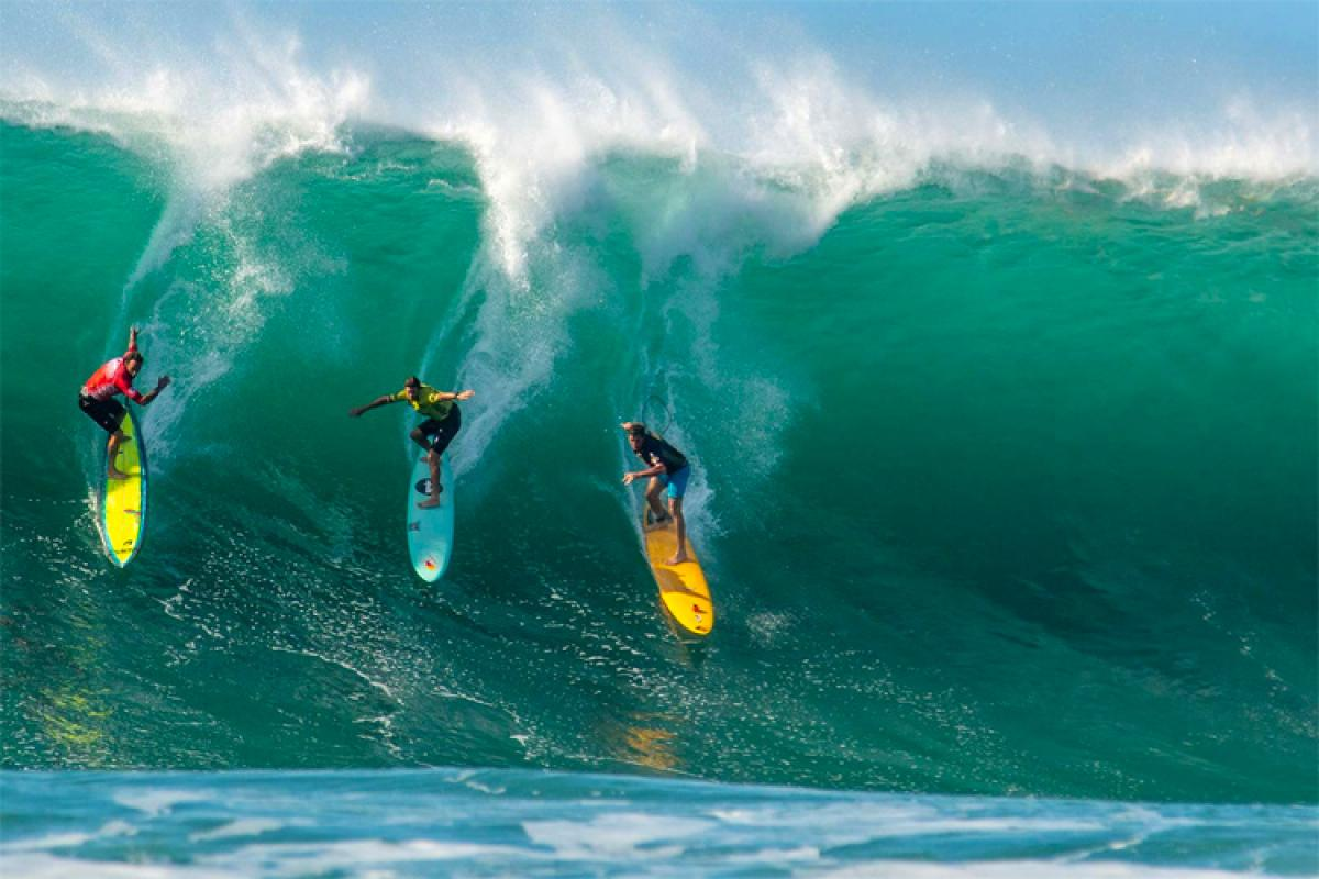 El Eddie Aikau est&aacute; de vuelta y mujeres pretenden tomar protagonismo 