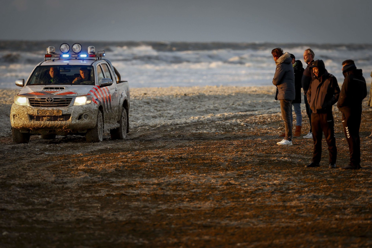 Pa&iacute;ses Bajos: Cinco surfistas murieron luego de ser arrastrados por la corriente