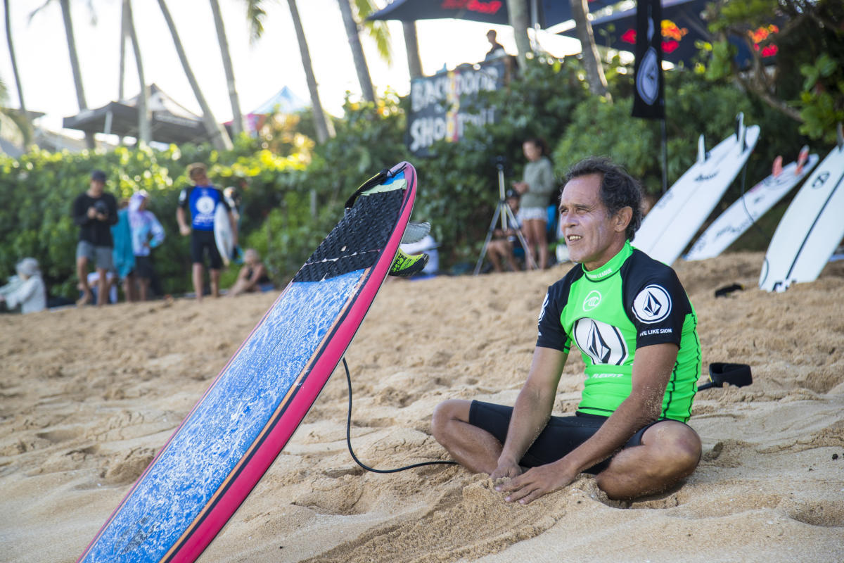 Derek Ho, primer campe&oacute;n mundial de surf de Haw&aacute;i, fallece a los 55 a&ntilde;os