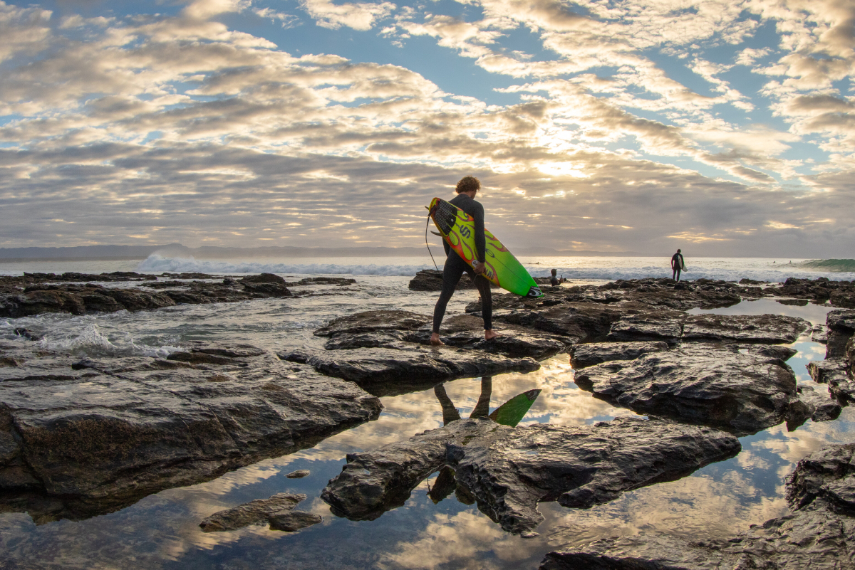 La pel&iacute;cula de Jordy Smith y los paisajes raras veces visto de la costa sudafricana