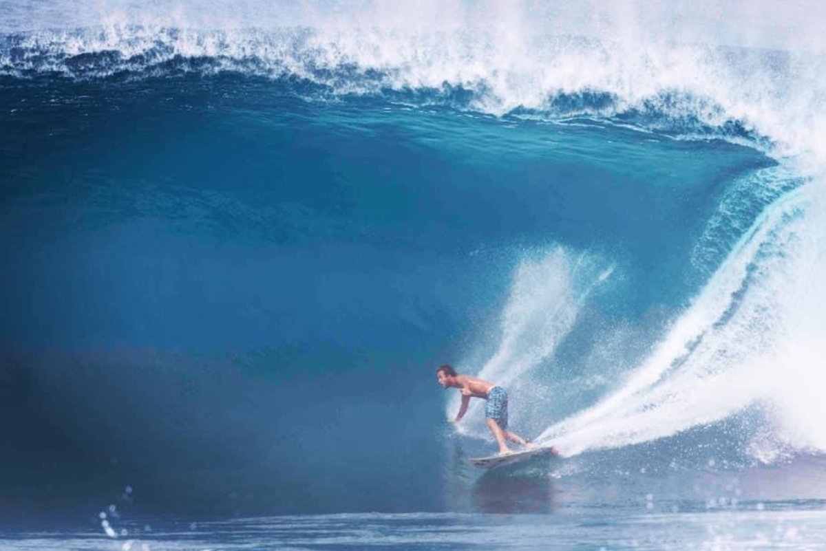 Fuera de la pared con Ian Gubbins 