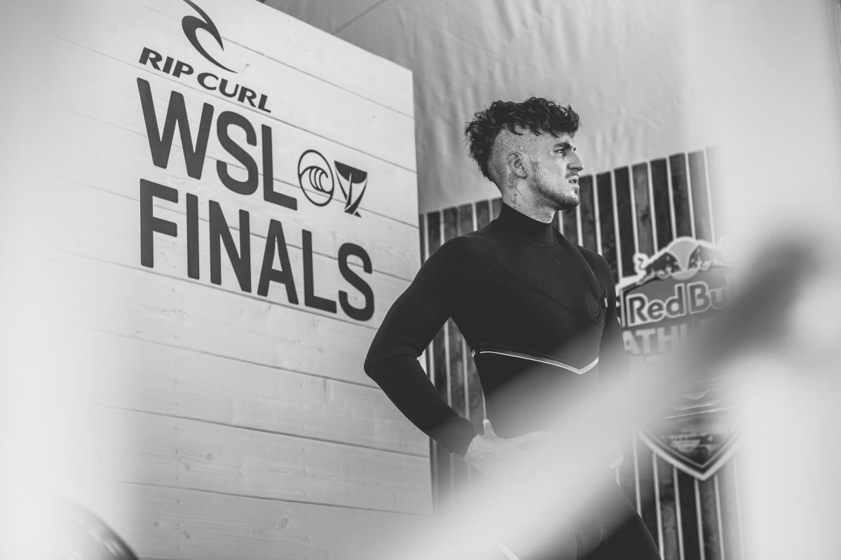 Gabriel Medina podr&iacute;a no competir en Tour Mundial 2022