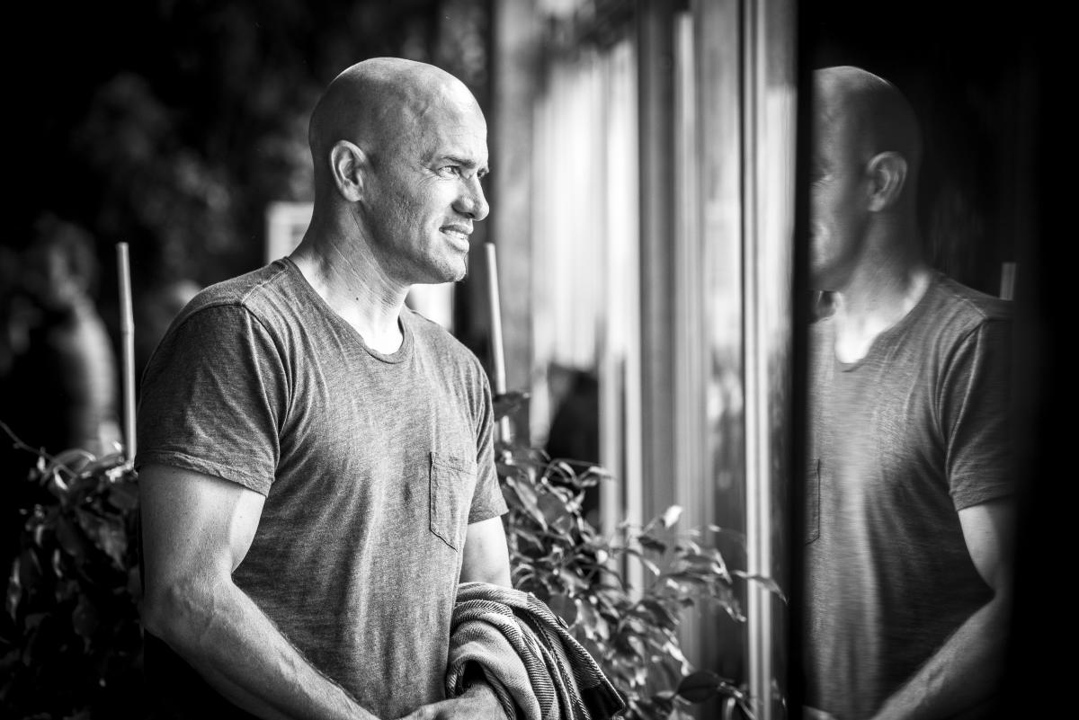 Kelly Slater no quiere vacunarse y corre riesgos en el Tour Mundial del pr&oacute;ximo a&ntilde;o 