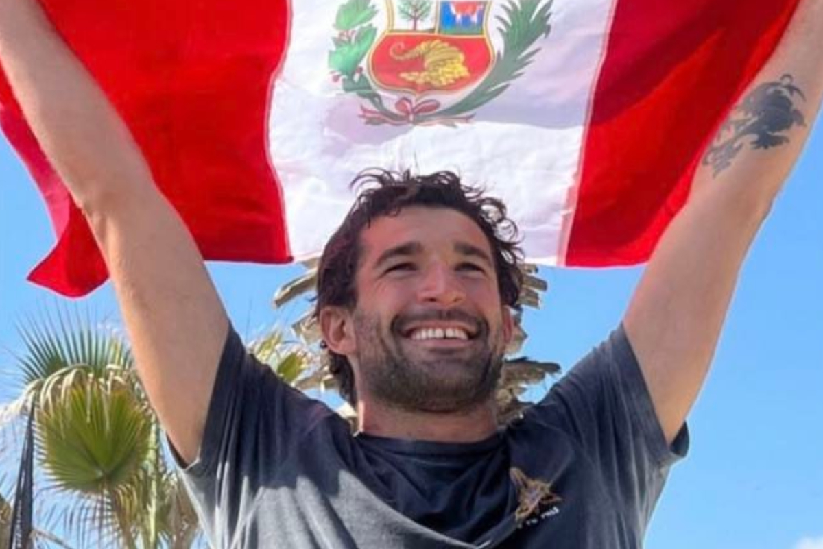 Crist&oacute;bal de Col se lleva los honores en el Buey surfeando tubazo hist&oacute;rico 