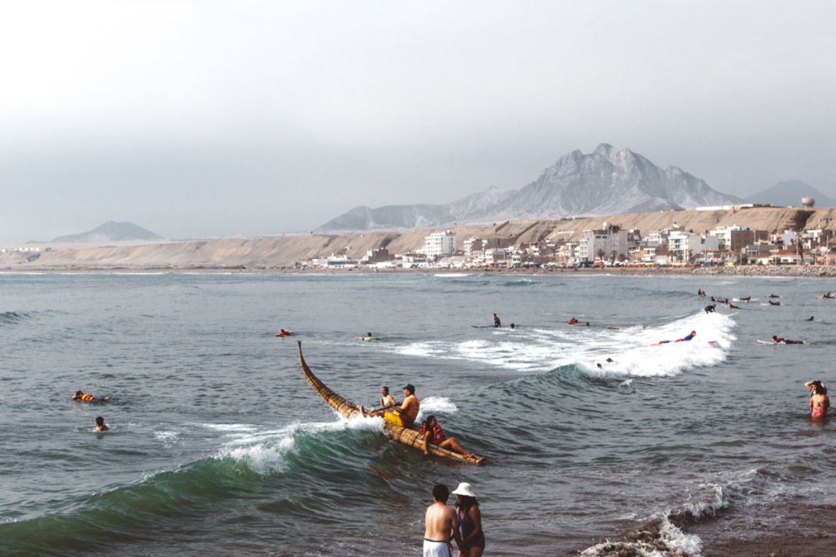 Huanchaco nuevamente en los ojos del mundo como la mejor playa para el surf 