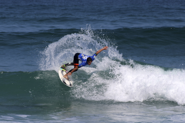 Gran segundo d&iacute;a en el Billabong Pro Jr San Bartolo
