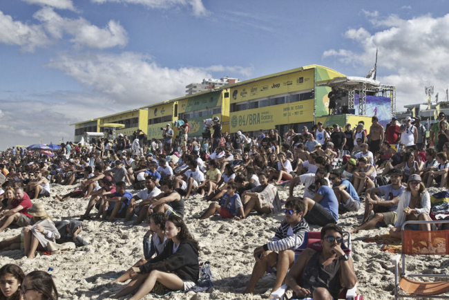 Entre muchas pol&eacute;micas comienza el Oi Rio Pro