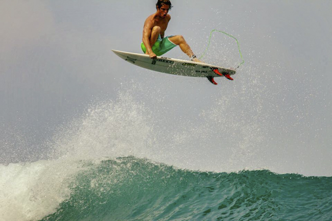 Industria: Jager Surfboard Covers