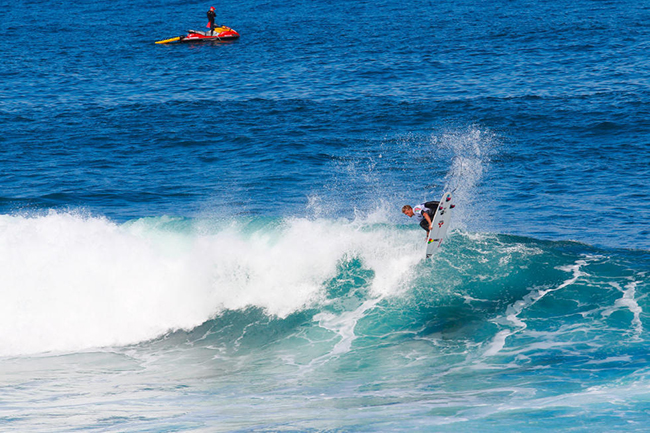 Miguel Tudela rumbo al Martinica Surf Pro 2016
