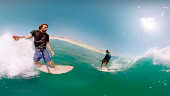 Dave Rastovich y Stephanie Gilmore surfeando en tecnolog&iacute;a VR 
