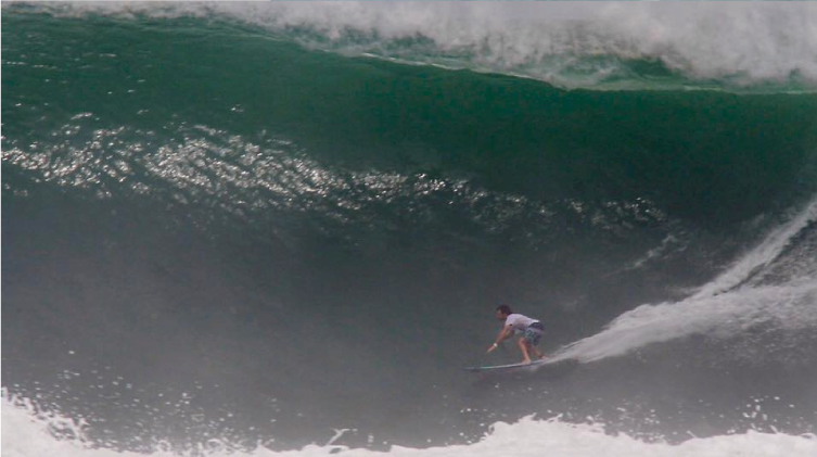 Gabriel Villar&aacute;n surfear&aacute; ma&ntilde;ana 7:30 am en el Puerto Escondido Challenge
