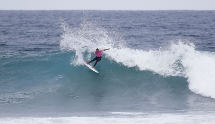 Electrizantes enfrentamientos y sorpresivos resultados en el Rip Curl Womens Pro  